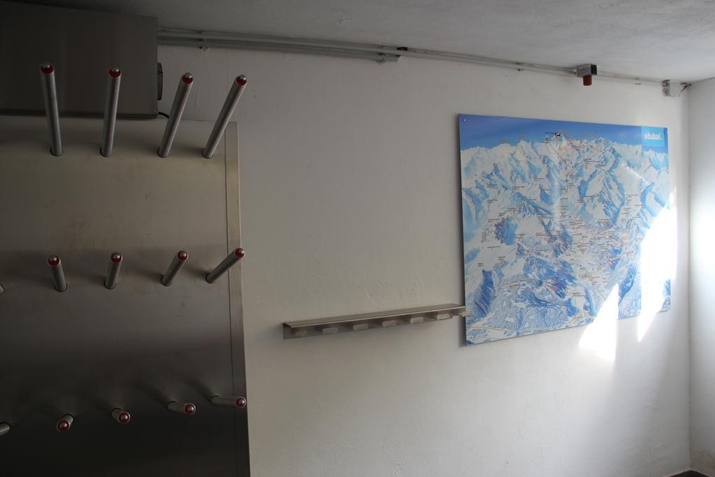 Haus Wally Neustift im Stubaital Luaran gambar