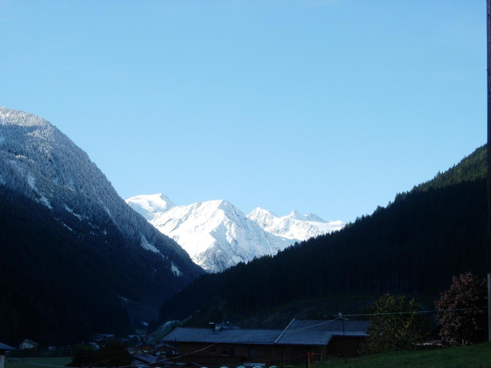 Haus Wally Neustift im Stubaital Luaran gambar