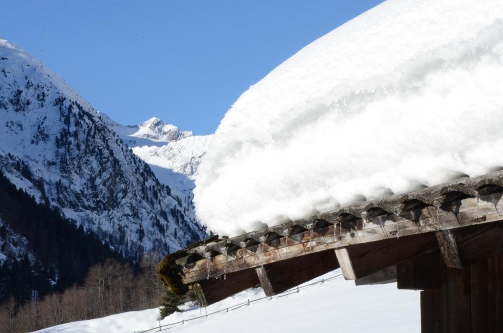 Haus Wally Neustift im Stubaital Luaran gambar
